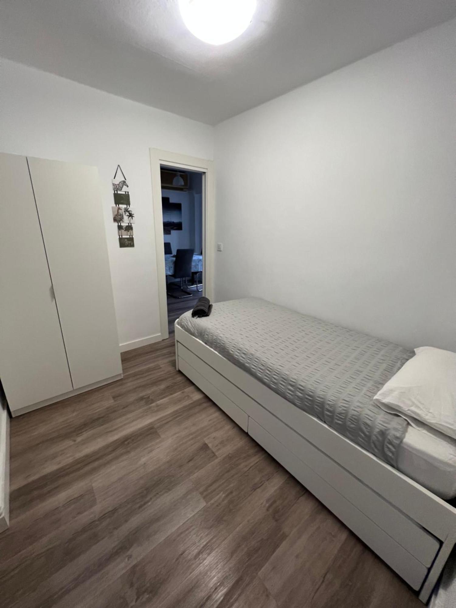 Appartamento Apartamento En Zaragoza Junto A La Estacion Delicias Esterno foto